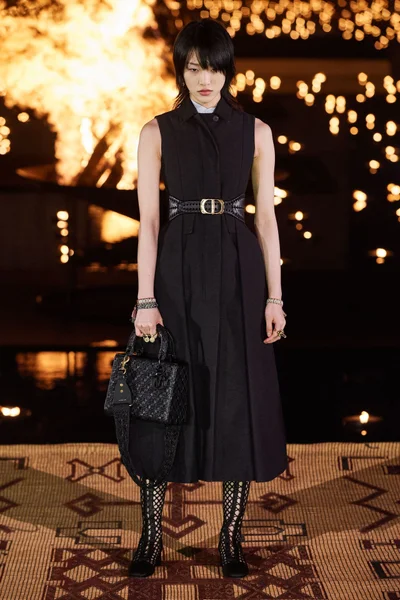 Look 97